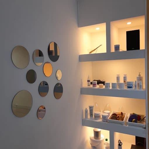 Izlog salona Beauty & Spa Zvončica, Gostivarska 50a
